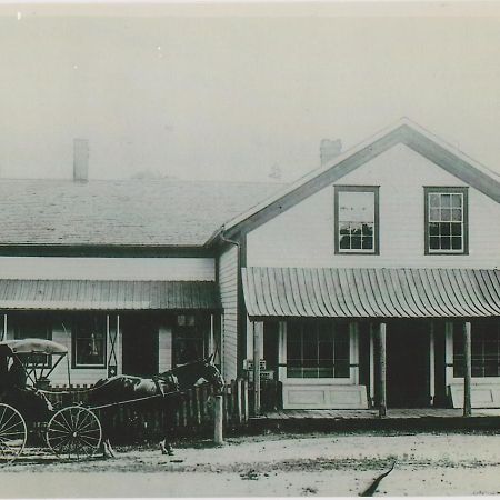 Normandale Century Inn Buitenkant foto